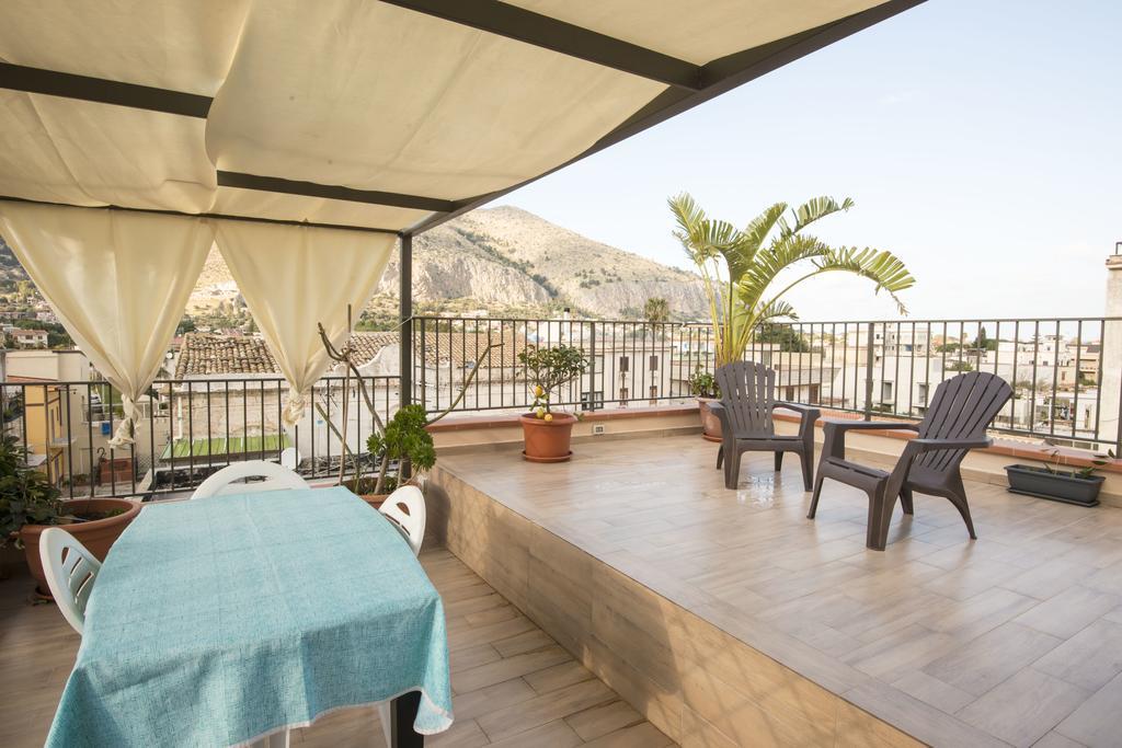 La Terrazza Del Baglio Apartment Mondello Exterior photo
